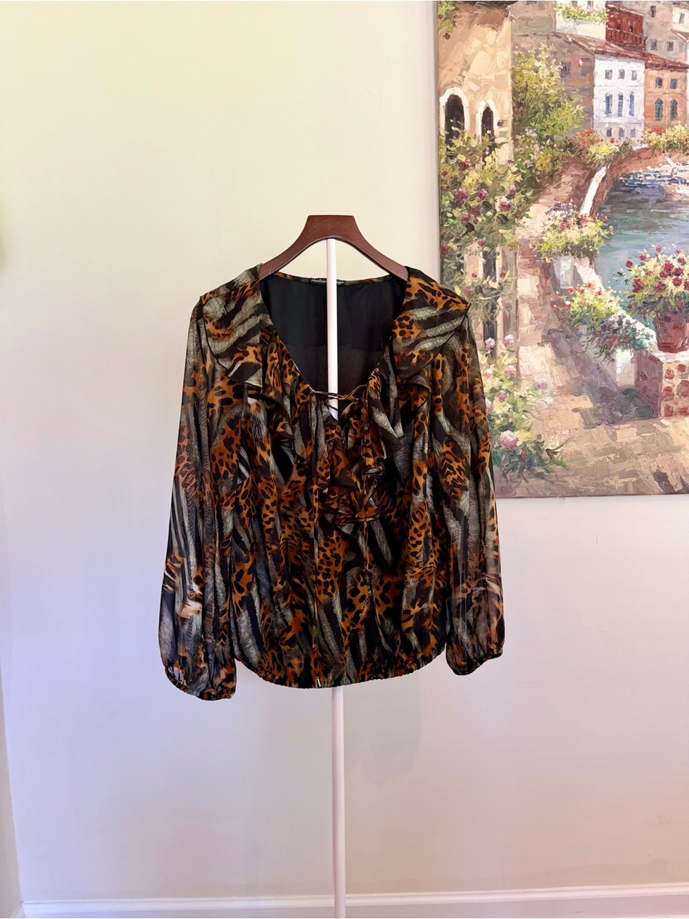 Madison Paige Animal Print Sheer Dolman Peasant Blouse Ruffle V Neck Large
